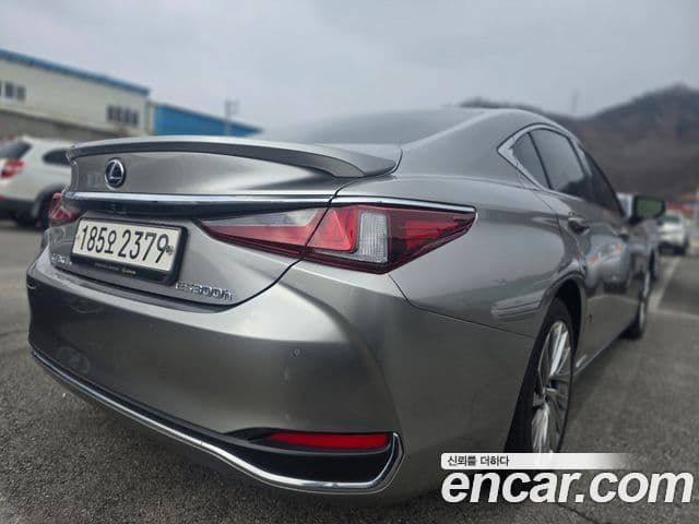 Lexus ES300h 7세대 Luxury Plus, 2021 8