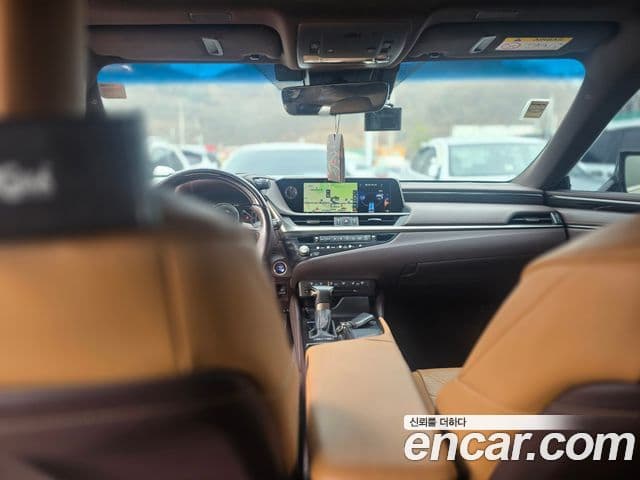Lexus ES300h 7세대 Luxury Plus, 2021 10