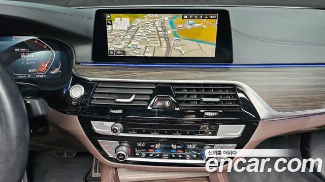 BMW 5시리즈 (G30) 520d M Sport Plus, 2020 15