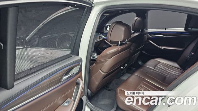 BMW 5시리즈 (G30) 520d M Sport Plus, 2020 17