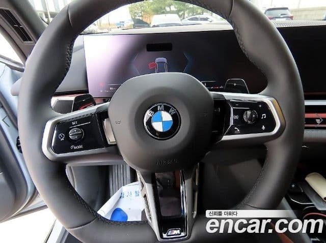 BMW 5시리즈 (G60) 530i xDrive M Sport, 2025 8