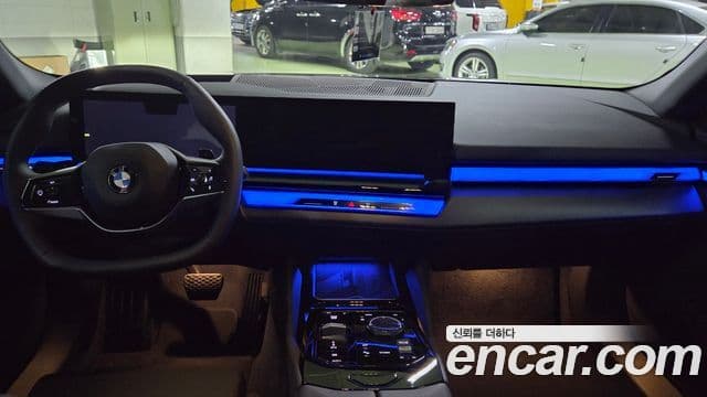 BMW 5시리즈 (G60), 2025 7