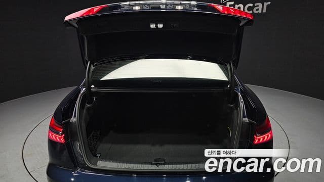 Audi A6 (C8), 2020 20