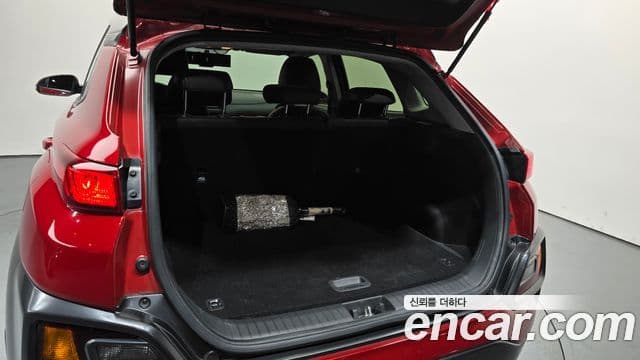 Hyundai Kona Modern Art, 2018 20