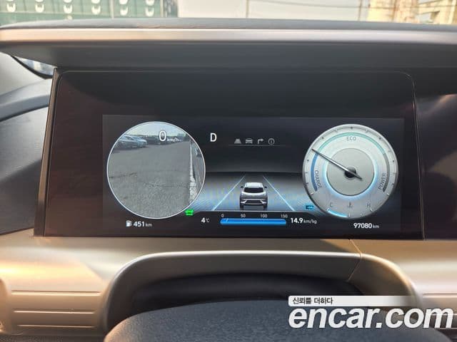 Hyundai NEXO Premium, 2023 10