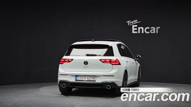 Volkswagen Гольф 8세대 2.0 GTI, 2024 4