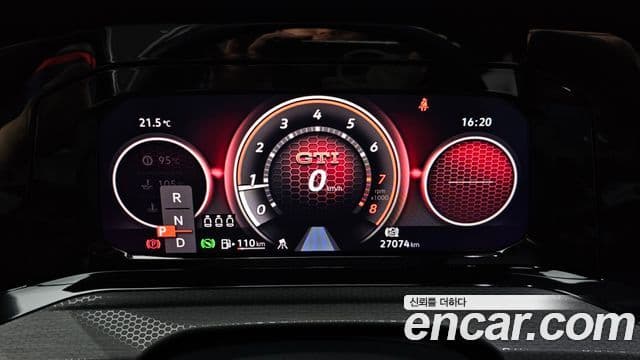 Volkswagen Гольф 8세대 2.0 GTI, 2024 8