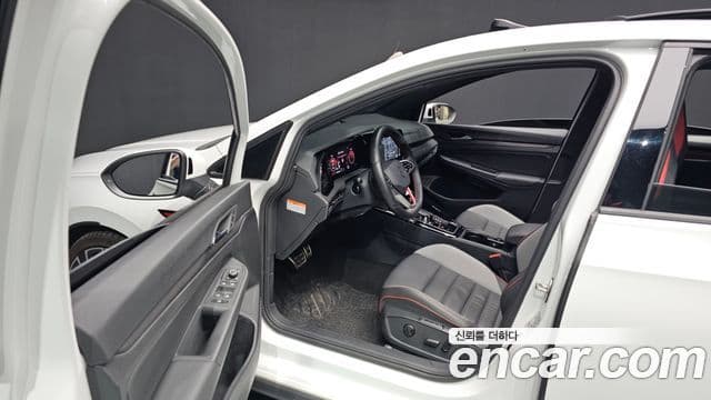 Volkswagen Гольф 8세대 2.0 GTI, 2024 10