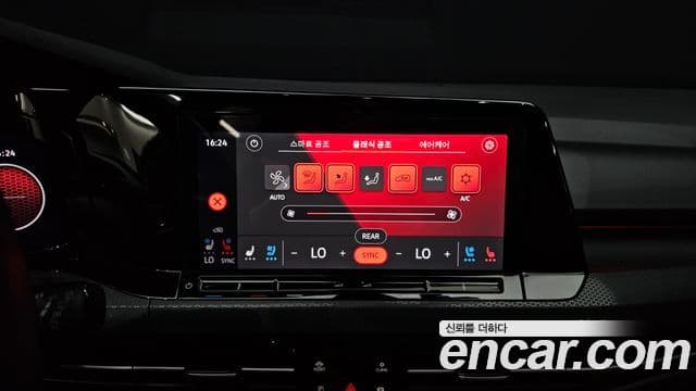 Volkswagen Гольф 8세대 2.0 GTI, 2024 17