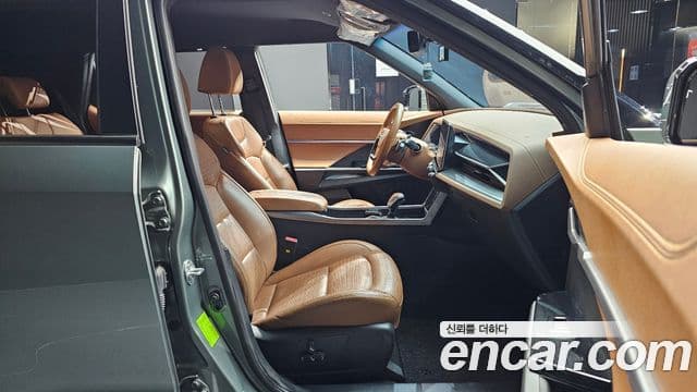 KG모빌리티(SsangYong) Torres T7, 2023 10