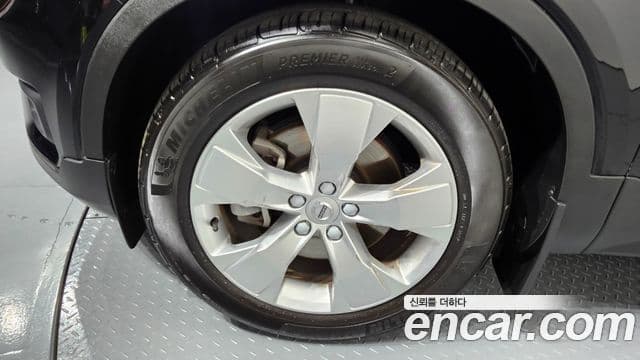 Volvo XC40 B4 Momentum, 2021 все фото