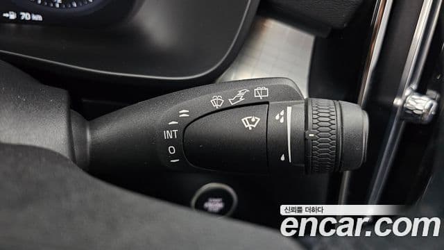 Volvo XC40 B4 Momentum, 2021 17