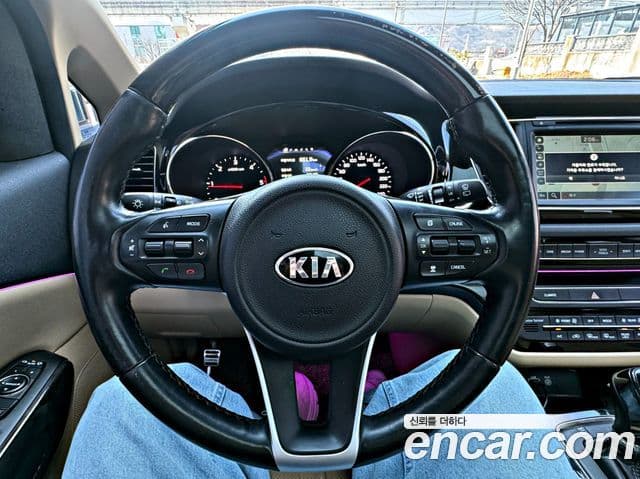 Kia All New Carnival President, 2017 12