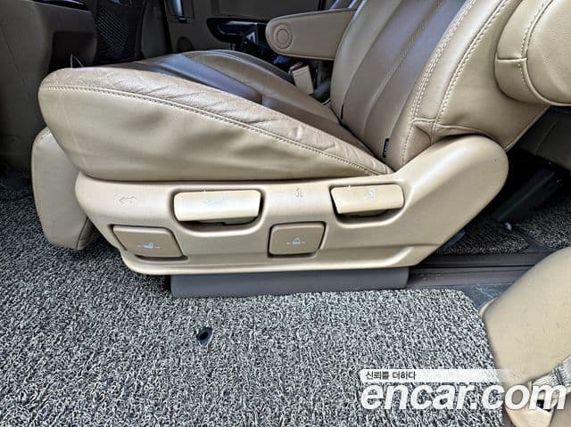 Kia All New Carnival President, 2017 13