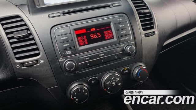 Kia K3 Deluxe, 2014 18