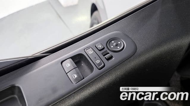 Hyundai Staria Modern, 2023 14