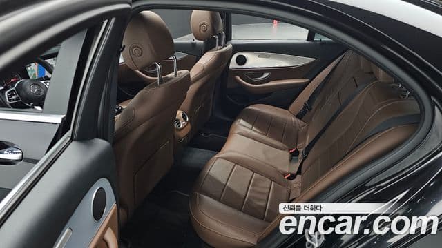 Mercedes-Benz E-класс W213 Avantgarde, 2020 12