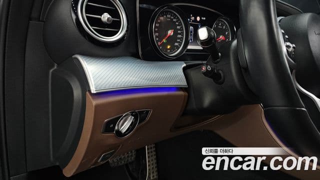 Mercedes-Benz E-класс W213 Avantgarde, 2020 19