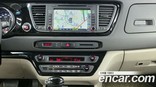 Kia All New Carnival Prestige, 2016 14