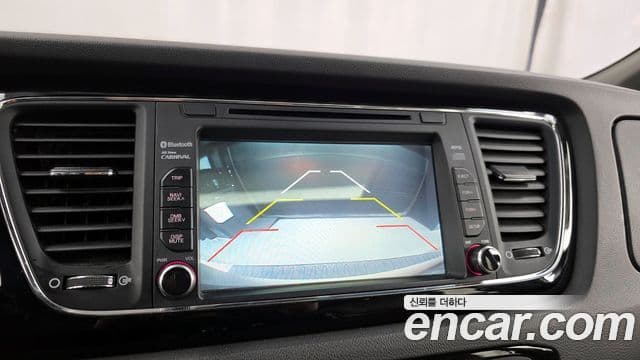 Kia All New Carnival Prestige, 2016 15