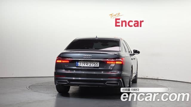 Audi A6 (C8) Premium, 2023 4