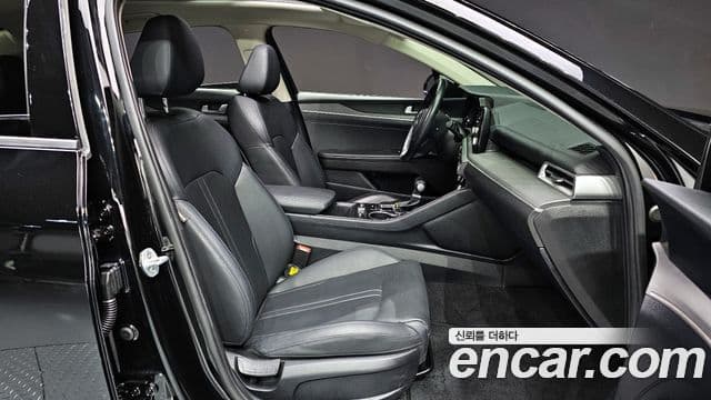 Kia K5 3세대 Standard, 2021 10