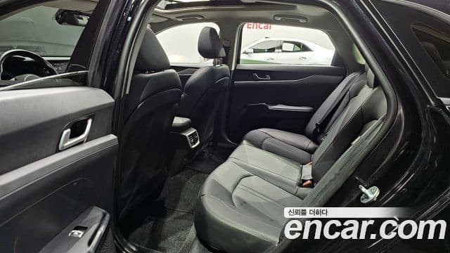 Kia K5 3세대 Standard, 2021 12