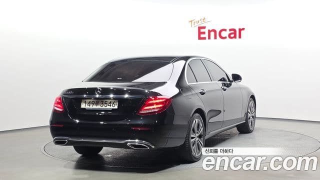 Mercedes-Benz E-класс W213 Avantgarde, 2020 2