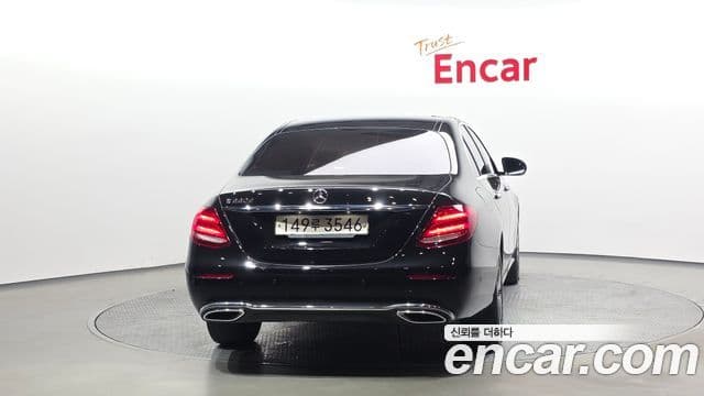 Mercedes-Benz E-класс W213 Avantgarde, 2020 4