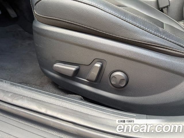 Kia The / новый New K3 2세대 Signature, 2022 19