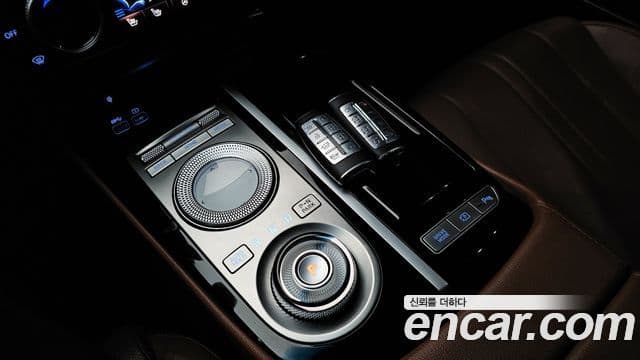 Genesis electrified G80 (RG3) e-AWD, 2022 9