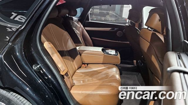 Genesis electrified G80 (RG3) e-AWD, 2022 12