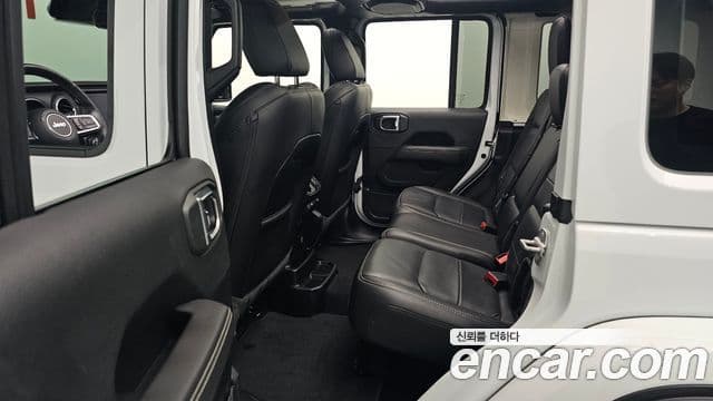 Jeep Wrangler (JL) 2.0 Overland Power top 4도어, 2021 12