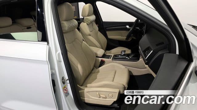 Audi Q5 (FY) Premium, 2023 12