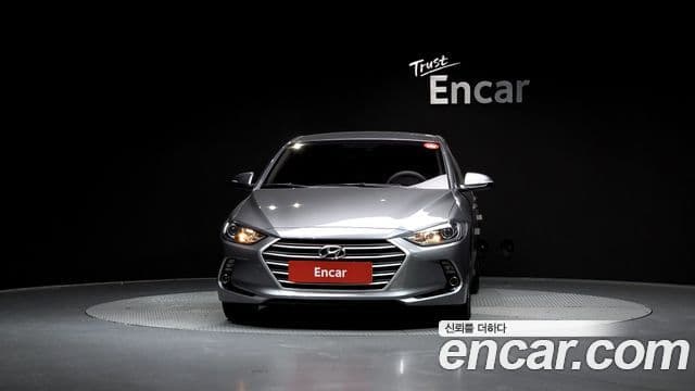 Hyundai Avante AD 1.6 GDI Smart, 2016 3