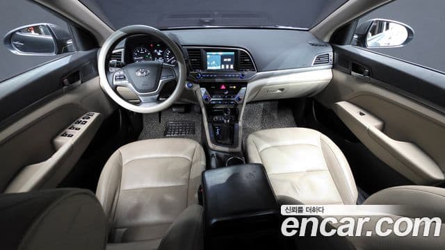 Hyundai Avante AD 1.6 GDI Smart, 2016 7