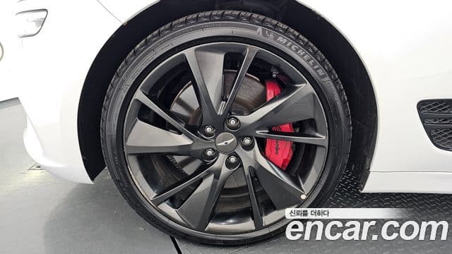 Genesis The / новый New G70, 2022 все фото