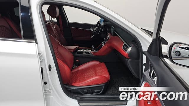 Genesis The / новый New G70, 2022 11