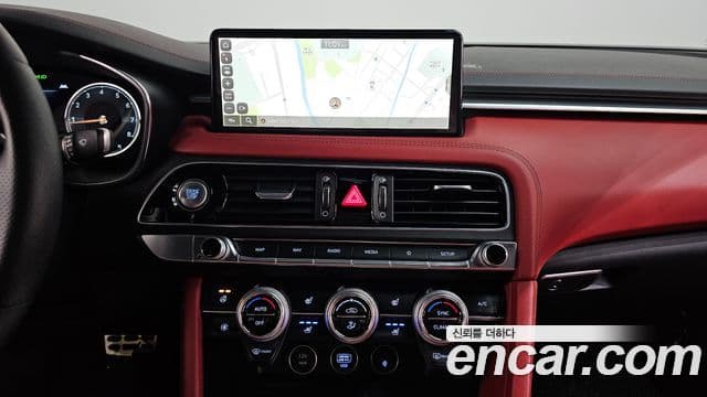 Genesis The / новый New G70, 2022 14