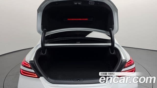 Genesis The / новый New G70, 2022 20