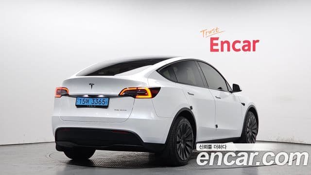 Tesla модель Y Long Range AWD, 2024 2