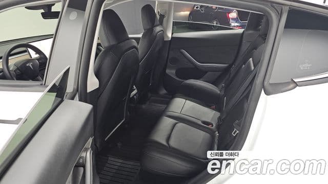 Tesla модель Y Long Range AWD, 2024 12