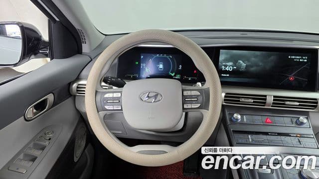 Hyundai NEXO Premium, 2020 13