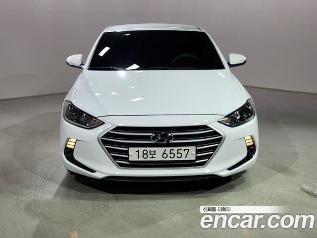 Hyundai Avante AD 1.6 GDI Value Plus, 2018 3