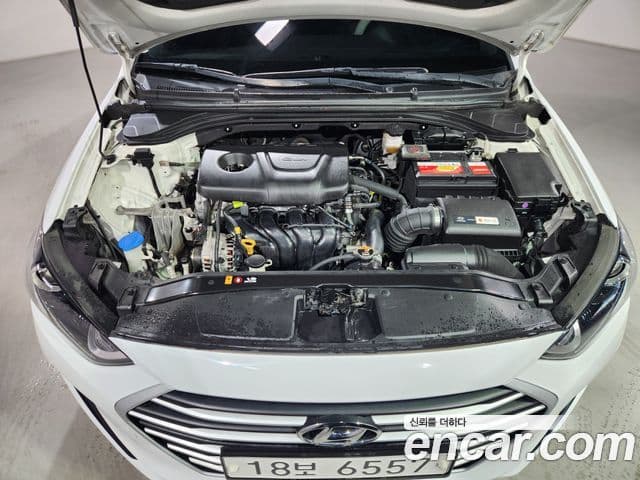 Hyundai Avante AD 1.6 GDI Value Plus, 2018 6