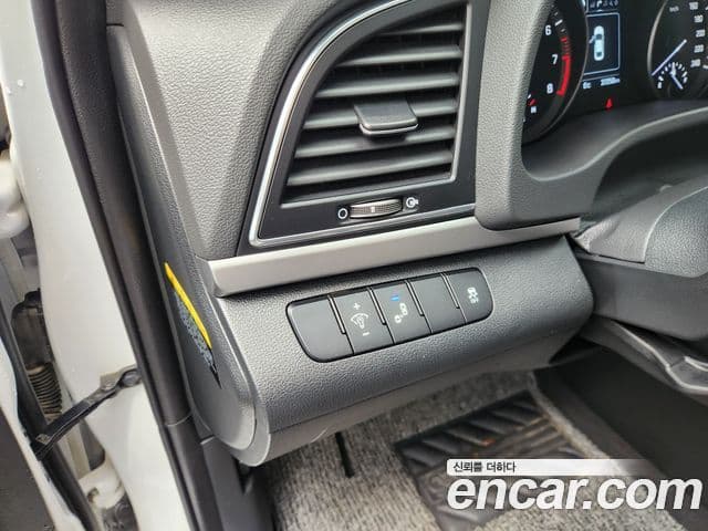 Hyundai Avante AD 1.6 GDI Value Plus, 2018 11