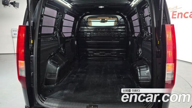 Hyundai Staria Modern, 2022 20