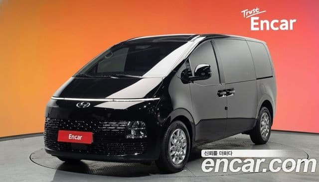 Hyundai Staria Modern, 2022 1