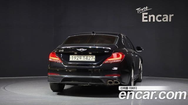 Genesis G70 Elite, 2019 4