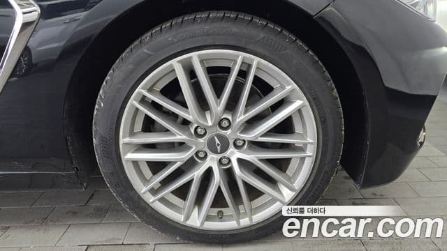 Genesis G70 Elite, 2019 все фото